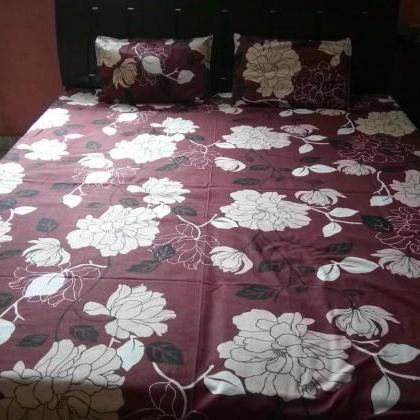 Two Pillow Cases .brown Flower Color Indian Queen..